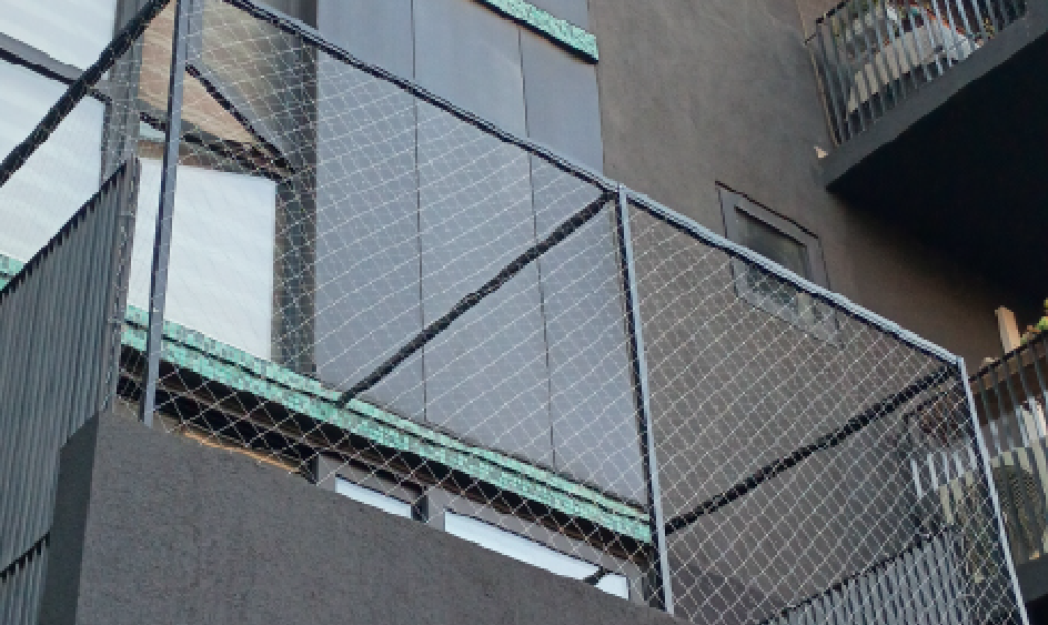 Protección en altura con mallas de seguridad